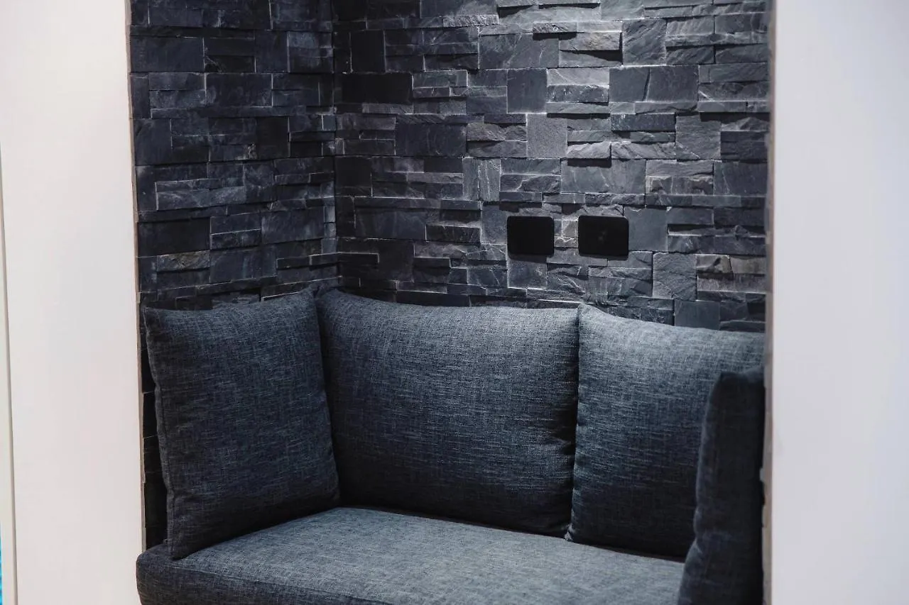Cressoni Suite-Downtown كومو 0*,